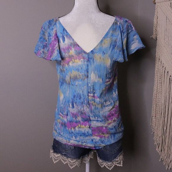 Banana Republic Short Sleeve Silk Blouse - Picture 4 of 6